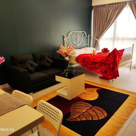 Cozy Studio Unit,Cyberjaya,Wifi, Netflix,Free Parking Exterior foto