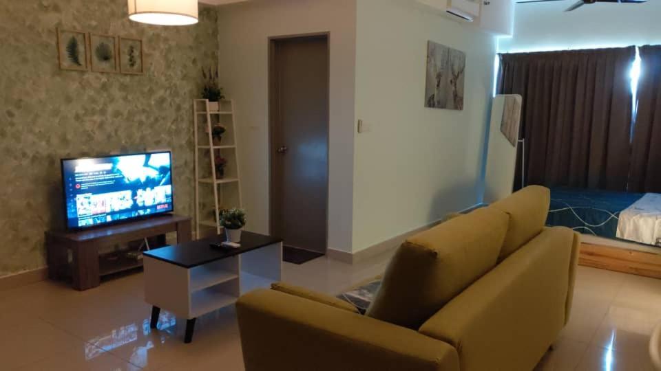 Cozy Studio Unit,Cyberjaya,Wifi, Netflix,Free Parking Exterior foto